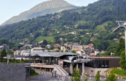 La loge - EN PLEIN COEUR DU VILLAGE - Foto 38