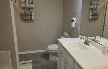 Suburban Dream House - Foto 16