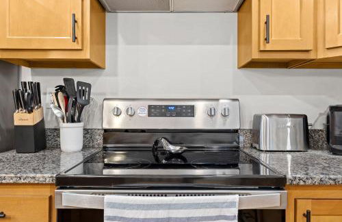 3BR 2BA Home with King Queen & Twin Beds - Foto 48