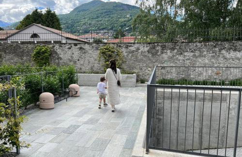 New and luxurious apartment central in Gravedona - Foto 14