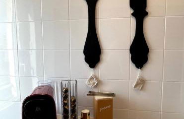 PARIS-MONTROUGE Magnifique Studio Appartement de 35m2 - très cosy pour 1 à 6 personnes refait à neuf - ENTIRE APARTMENT LUXIRIOUS AND WARM - Montrouge Paris 14ème - Proche Aéroport Orly & Parc Expositions Porte de Versailles FREE WIFI GRATUIT - Foto 20