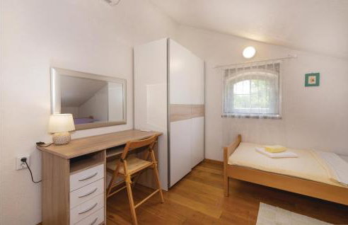 Amazing Home In Ostrobradic - Foto 30