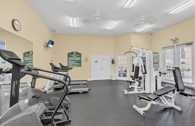 Modern & Comfy 20min to Disney Queenbeds - Photo 17