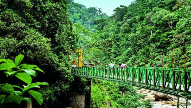 Accès au boquerón del Padre Abad