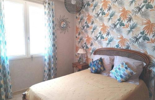 Lumineuse villa au pied de la pinède - Foto 17