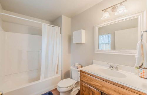 3Bedroom 2Bathroom close to historic downtown fast wifi - Foto 6