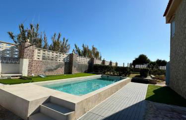 Oasis en la playa: piscina y relax - Foto 2