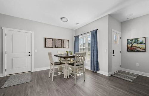 Brand New 2 Bedroom Condo - Photo 12