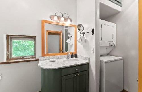 Carpe Montem - Modern, Views, Large Deck, Hot Tub, Private - Foto 39