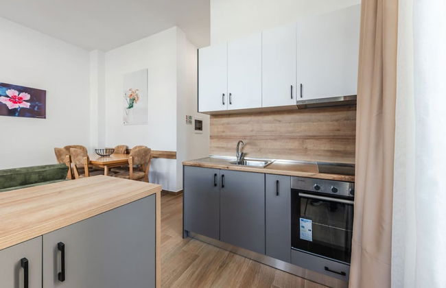 Garden View Apartment - Karafili - Photo 17