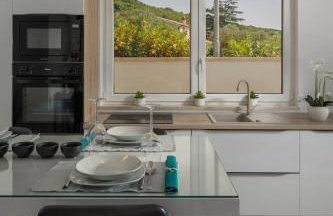 Luxury apartment Marco Polo with a private swimming pool with salt sea water - Foto 21