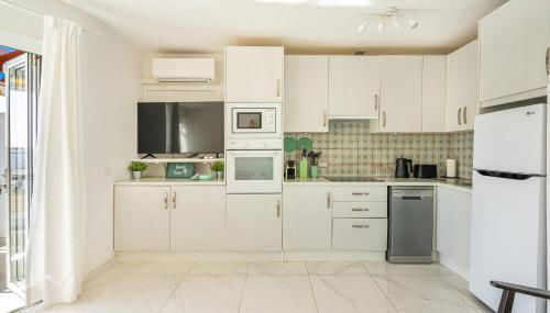 Ocean View La Caleta - Foto 4, stove, dishwasher, toaster