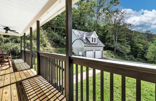 Spacious Mountain Retreat with Bonus Game Room Near Asheville, Barnardsville, NC - Foto 23