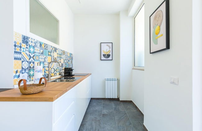 Stanzione Classy Flat at Vomero Central - Foto 16