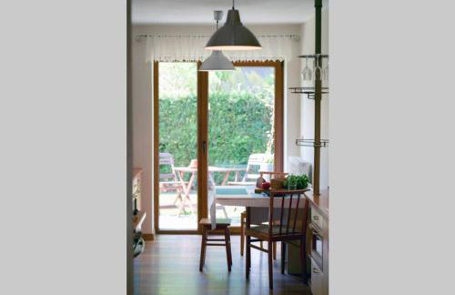 Chatka Czarny Bocian w Podgórzynie - Foto 14