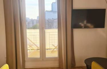 PARIS Balcony TOP FLOOR Room - Foto 25