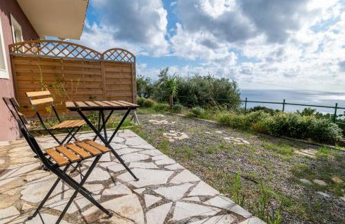 Lorraine's Cottage Style Studios, shared swimming pool and bbq only for guests at Simotata village - Photo 63