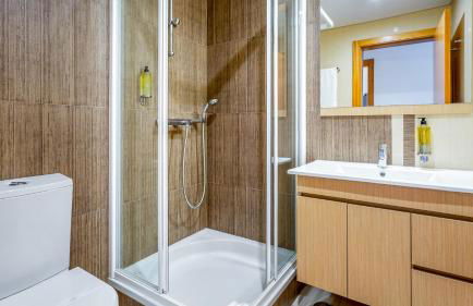 Vale da Ribeira 2BDR House W/ Pool by LovelyStay - Foto 18