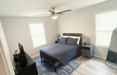 Bright, Cozy & Convenient - Minutes from UAB, Airport and Downtown Fun! - Foto 14