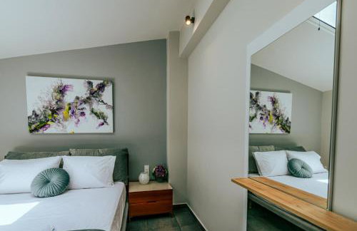 ARTica condo - Photo 21