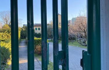 Design Villa with parking Navigli area Milan - Foto 14