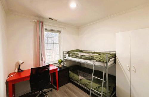 Entire Family-friendly 4 BR Cozy Unit , Metro walk - Foto 58