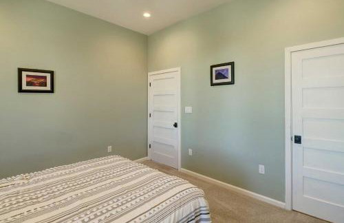 Spacious Farmhouse Near Hikes and Waterfalls - Foto 18