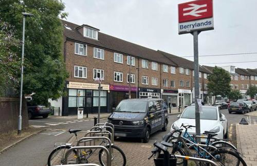 Highfield Home with free parkings, Surbiton, Kingston upon Thames, Surrey, Greater London , UK - Foto 70