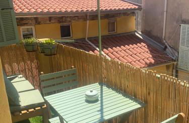 Historic Bright and Beautiful Apartment in Old Nice with Castle Hill View - Foto 14