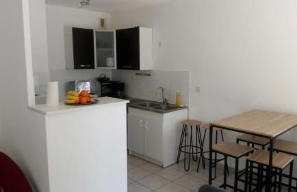 Air-conditioned 2 bedroom duplex apartment 5 people - Foto 11