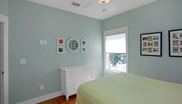 Attitude Adjustment - Foto 4, Habitación