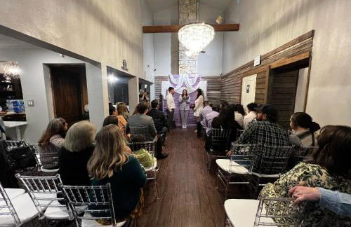 Weddings - Birthdays - Events - Parties we HOST all Country Ridge Cottage - Foto 2