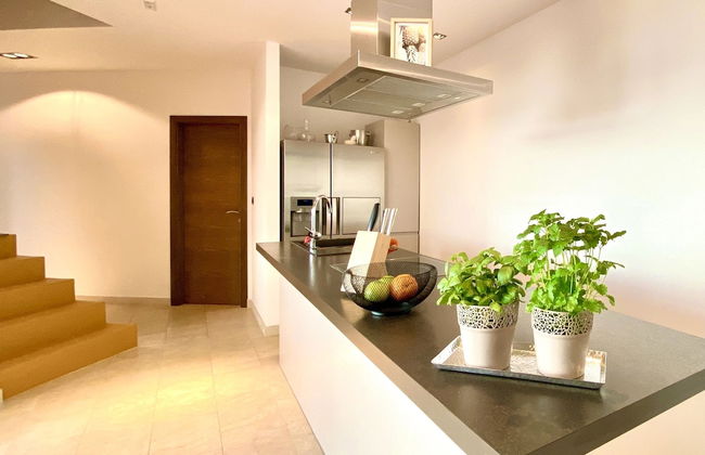 Villa Forte-the Exclusive Private Villa With Amazing sea View Located in Mimice - Photo 25