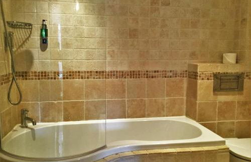 The Fish Cellars - Luxury Holiday Cottage - Photo 17