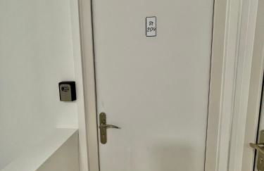 204 Studio Immeuble Perséverance - Foto 17