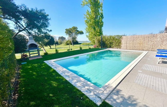 Golden Hour Retreat Lagoon View Villa With Pool - Photo 26