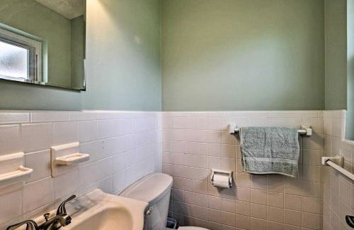 Charming Port Orange Home - Walk to Beach! - Photo 24