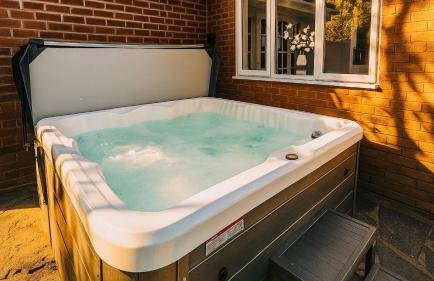 Luxury 5-bed Bungalow, Hot Tub, Games & Gated Parking - Foto 25