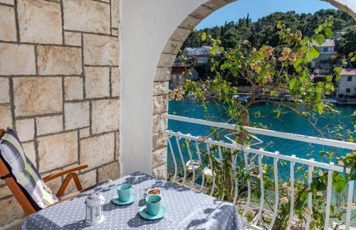 Amare Apartments - Photo 80