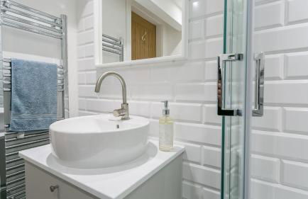 Custom Mews - Photo 36