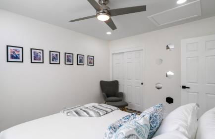 Desert Villa - EV, Hot Tub, Grill, Bar, Games, RV Parking in Twentynine Palms Downtown - Foto 40