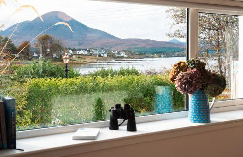 Waterside Cottage by the sea - Broadford - Photo 7