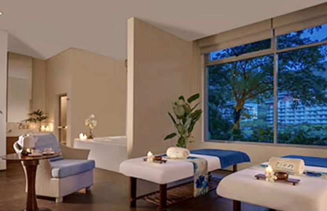 Dr Calayan's 2BR Condo at Pico De Loro - Foto 13