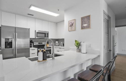 Cozy Urban Getaway - Free Parking, Gym, Stadium - Foto 15