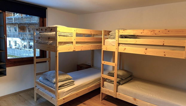 Spacious Holiday Home in Mayrhofen With hot tub - Foto 5, Habitación