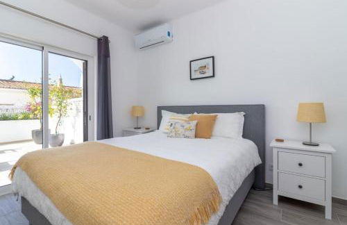 Casa Ferrolho walk to beach and Carvoeiro centre - Foto 3