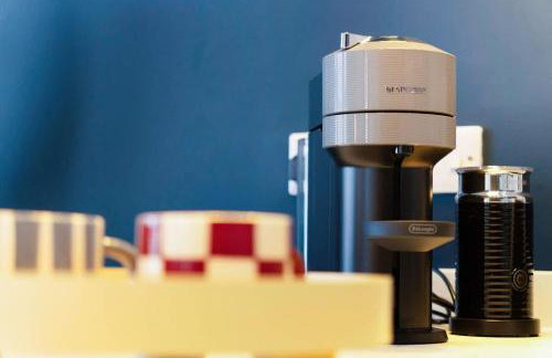 Central Location 3BR Home on Gladstone Street - Photo 30