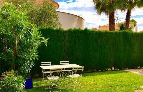 Villa con jardín en Oliva Nova Golf a 100m de la playa - Photo 12