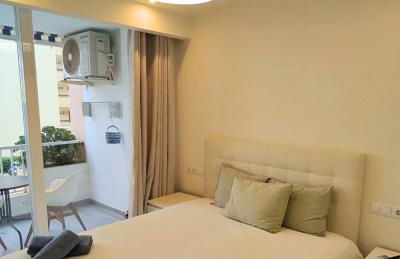 Sea View 2BR Beachfront & Cozy Balcony Marbella - Photo 21