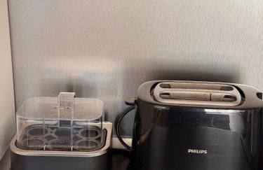 Modernes Wasserfront Wohnung, Terrasse, Parkplatz - Foto 20